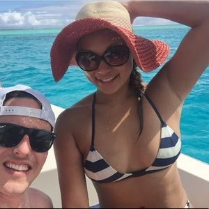 Meet your Posher, Pamela